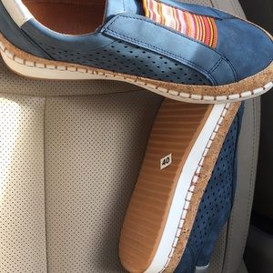 yokest mens shoes